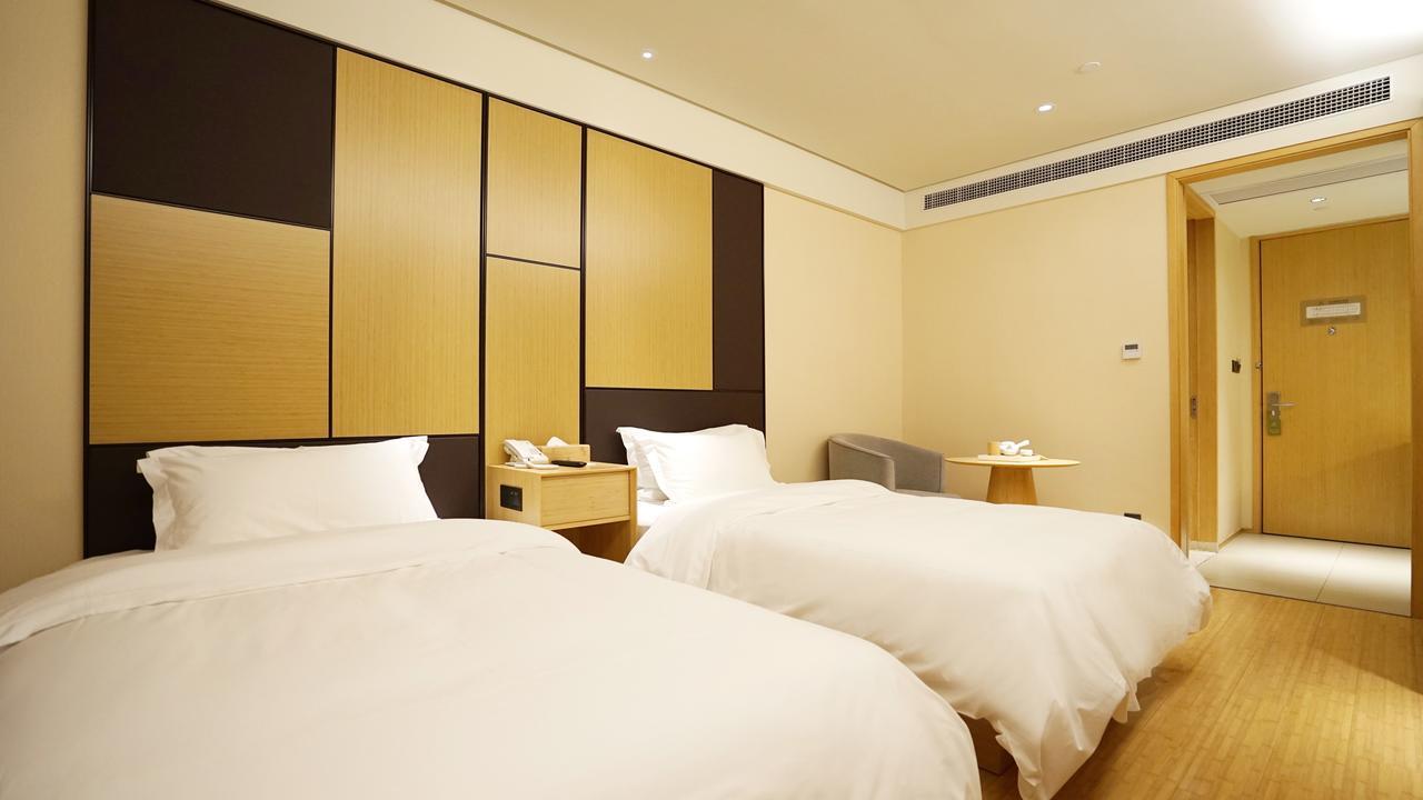 Ji Hotel Shanghai Xujiahui Tianyaoqiao Road מראה חיצוני תמונה